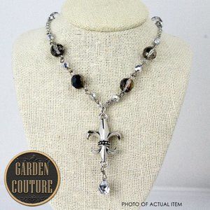 NWT 18" Fleur-De-Lis Link & Bead Necklace